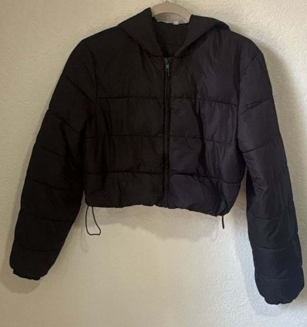 SHEIN Black Cropped Zip Up Puffer Jacket Coat with Hood Size M